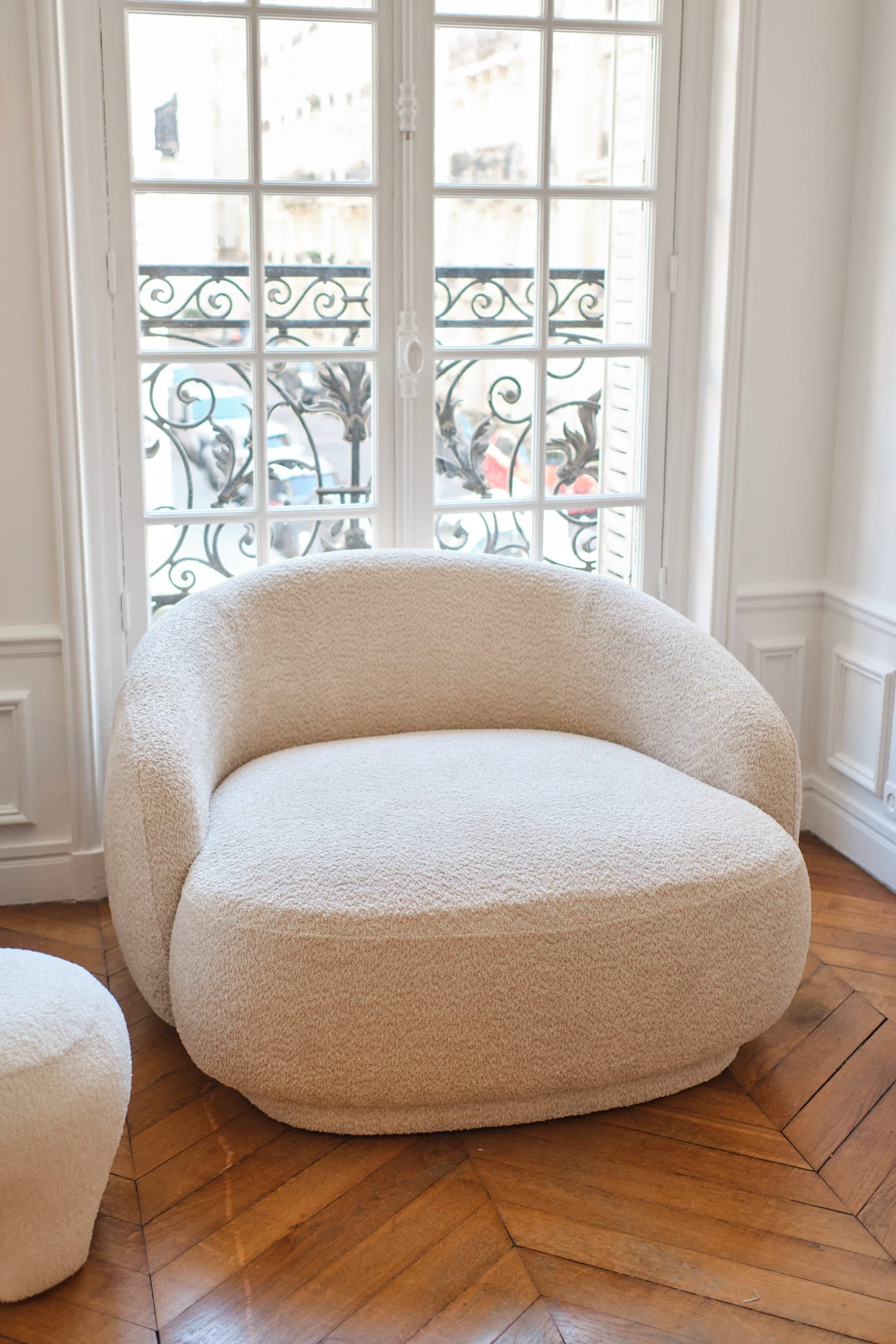 Causeuse Joshua - Fauteuil 2 places en tissu bouclette crème