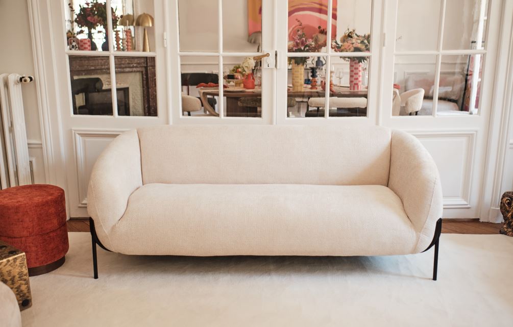 Joyce – Canapé design arrondi tissu chenille blanc