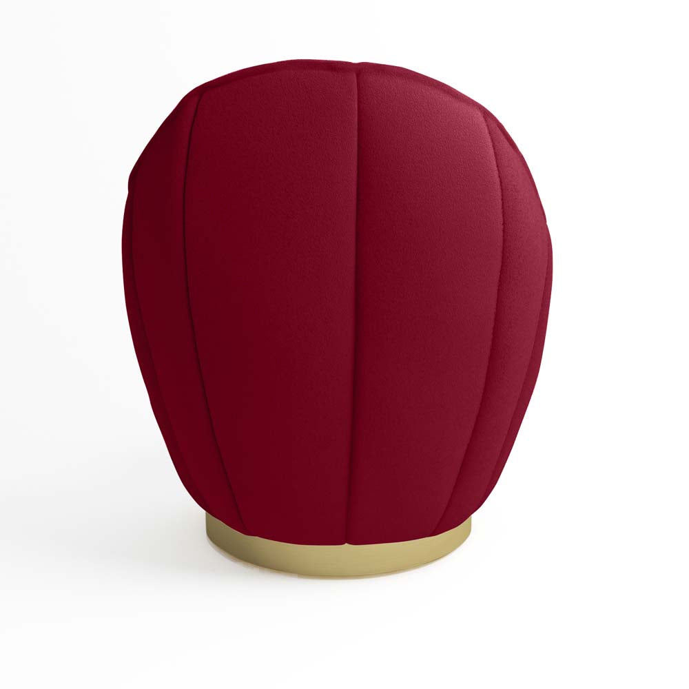 Fauteuil en velours bordeaux, piètement cerclage doré effet laiton
