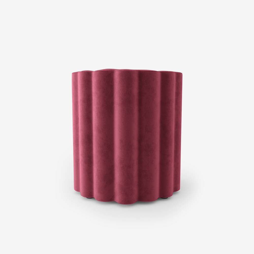 Fauteuil vintage en velours bordeaux