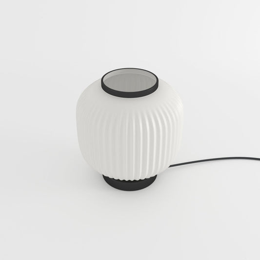 Lampe à poser en verre opaque blanc et métal noir